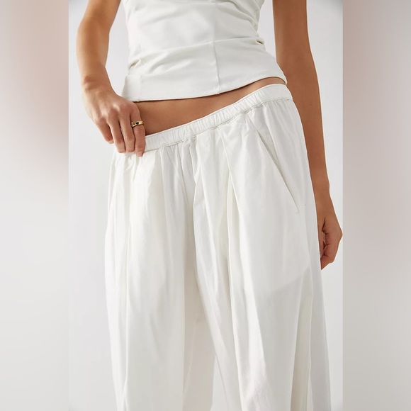 Free People To The Sky Parachute Barrel Balloon JLo Pants | Size Large - Picture 4 of 10